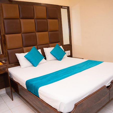 Saigal Guest House Мумбаи Экстерьер фото
